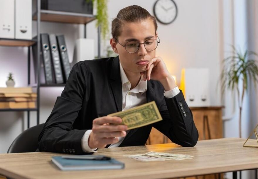 The Wage Growth Mystery, Why Paychecks Stalled While Corporate Profits Didn't